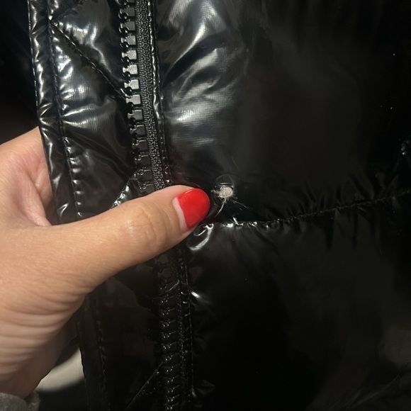SAM. New York Patent Leather Puffer - Picture 5 of 5
